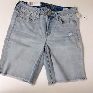 NWT Seven7 Women's Shorts Sunset Bermuda 9" inseam Denim Jean Short Size 8